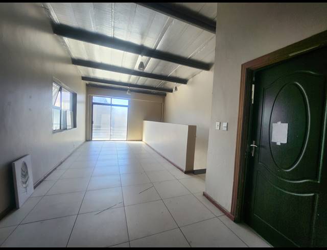 376M² WAREHOUSE FOR SALE IN ALLANDALE